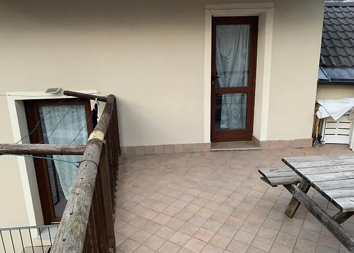 Feriehus La Casa Di Nonna Pina Roccasparvera